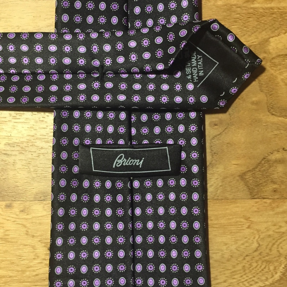 Sold! Current Luxury Brioni Purple Microdot Tie - Picture 8 of 8